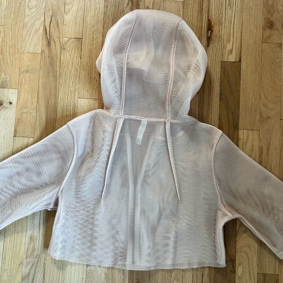 ALO YOGA mode jacket mesh cropped zip up hoodie nectar pristine size S - Picture 12 of 12